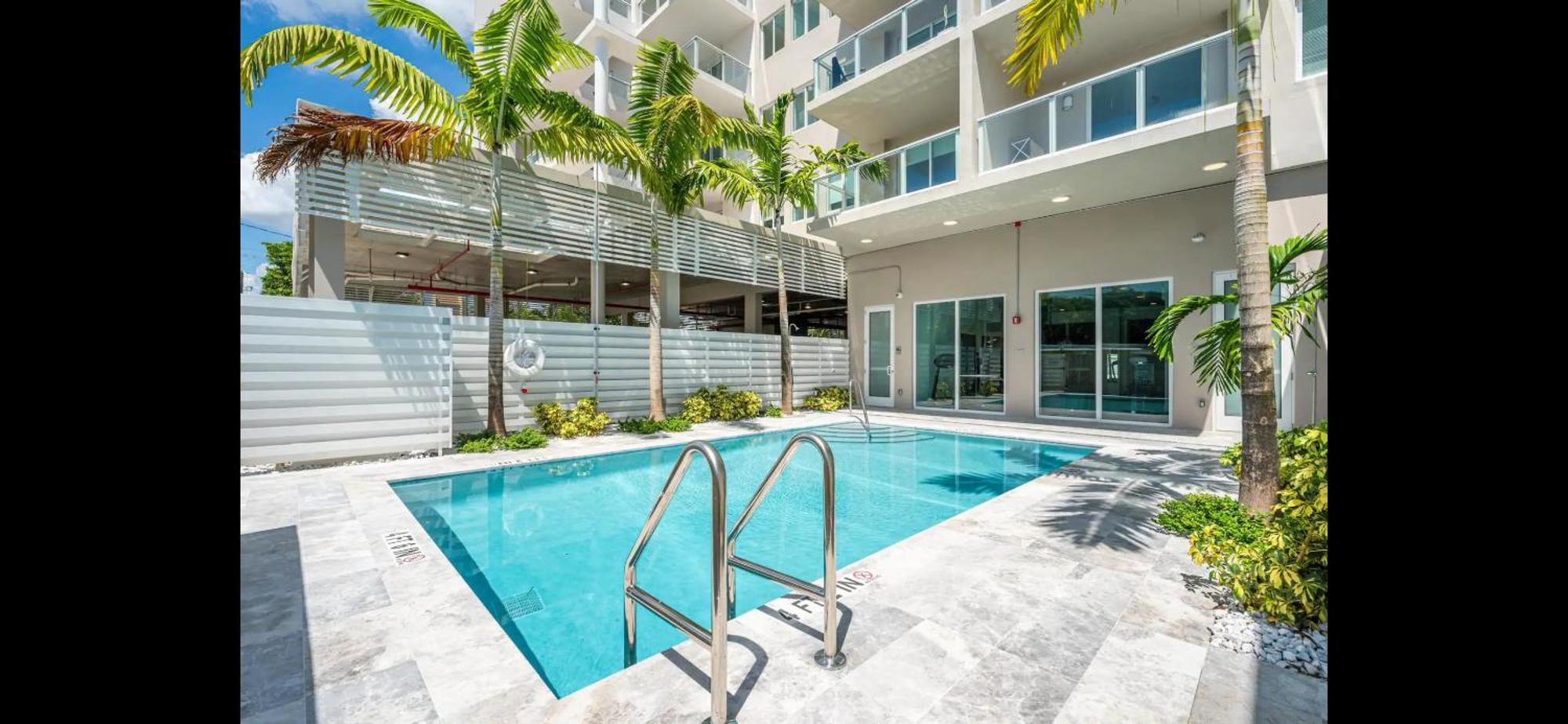 Miami Wood Apart Hotel New 2024 - Private Terrace - Free Garage - Beach 5 Min Hollywood Bagian luar foto