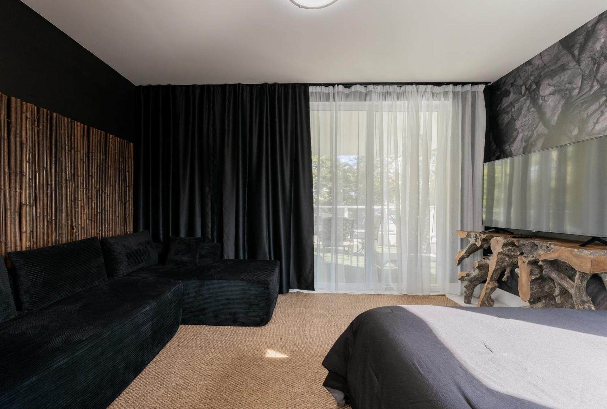 Miami Wood Apart Hotel New 2024 - Private Terrace - Free Garage - Beach 5 Min Hollywood Bagian luar foto