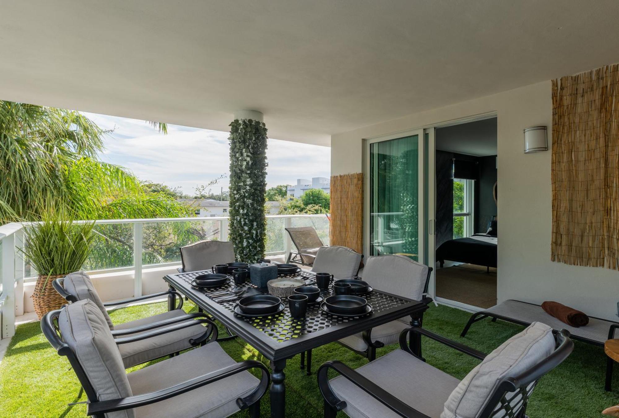 Miami Wood Apart Hotel New 2024 - Private Terrace - Free Garage - Beach 5 Min Hollywood Bagian luar foto