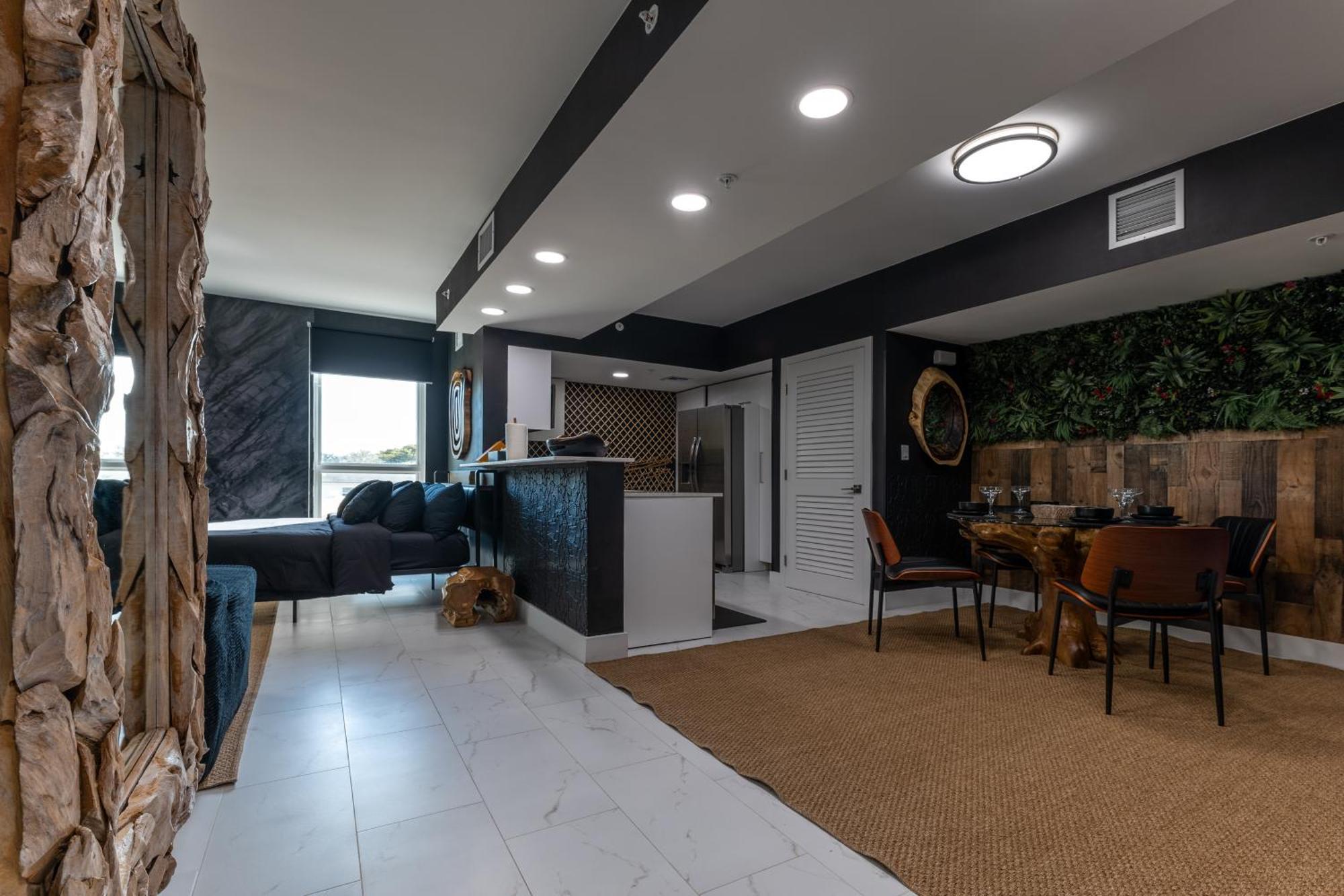 Miami Wood Apart Hotel New 2024 - Private Terrace - Free Garage - Beach 5 Min Hollywood Bagian luar foto